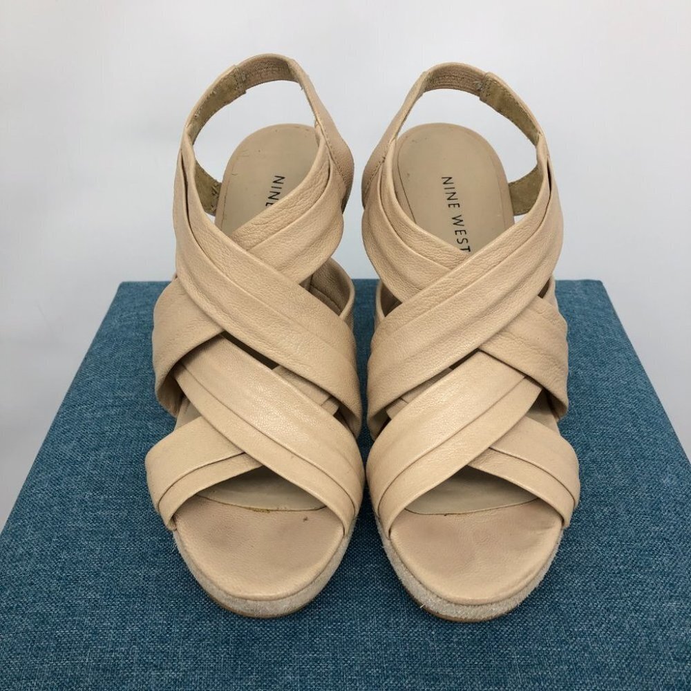 Nine West Nude Leather Suede Victoria Cut Out Platform 5" Slingback size 5.5 - Picture 2 of 14